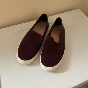Old Navy slip on faux suede/leather shoes